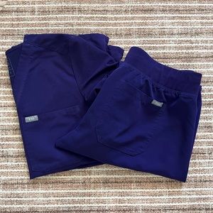 FIGS | Dark Purple Scrub Set, Women’s Small. Great Condition